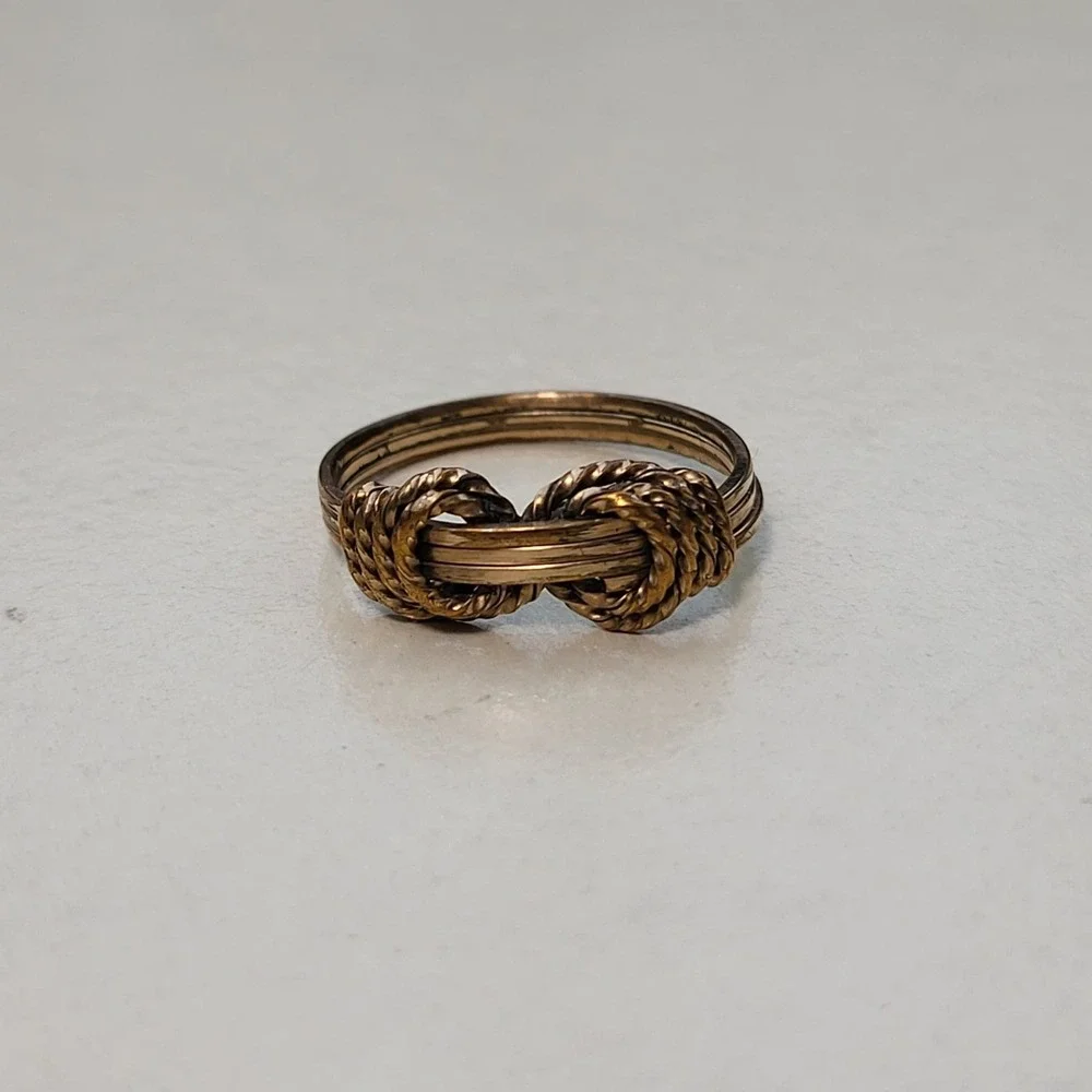 12K Gold Filled Wire Wrapped Knot Ring Size 5.5 Vintage Nautical Boho